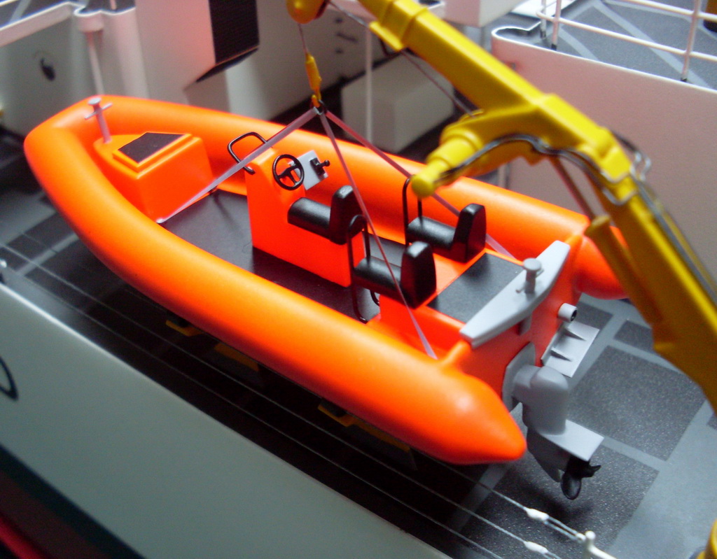 RCmodel U.S.C.G.C 36